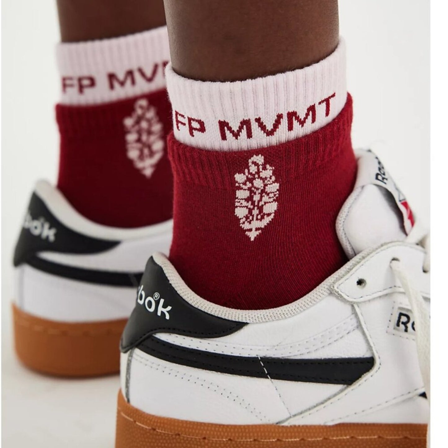 Free People Quarter Crew Court Socks in Wine / Blush