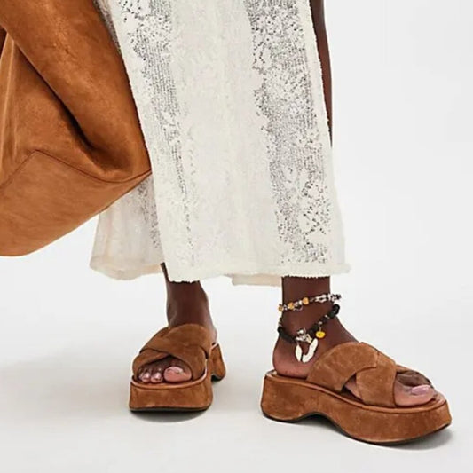 NWOT Free People Asbury Flatform Sandals in Cognac Suede