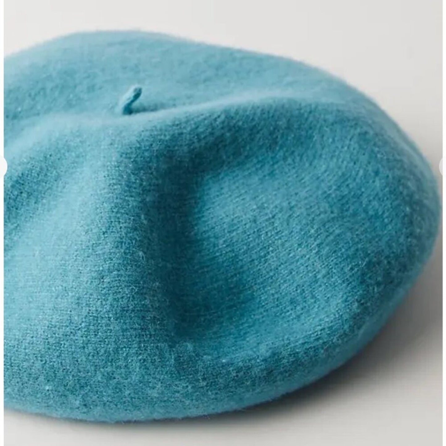 Free People Margot Slouchy Beret in Lake